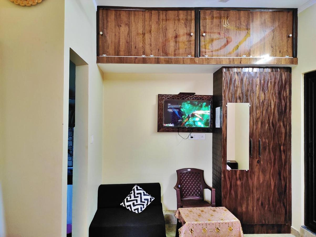 Anandam Home Stay Rishikesh Exterior photo